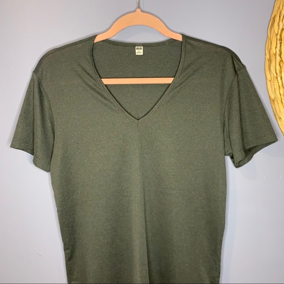 Uniqlo Airism V Neck Top Grey Small - Picture 3 of 8
